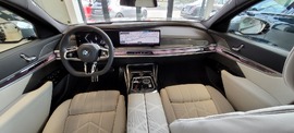 BMW 7 740d XDrive MHEV 